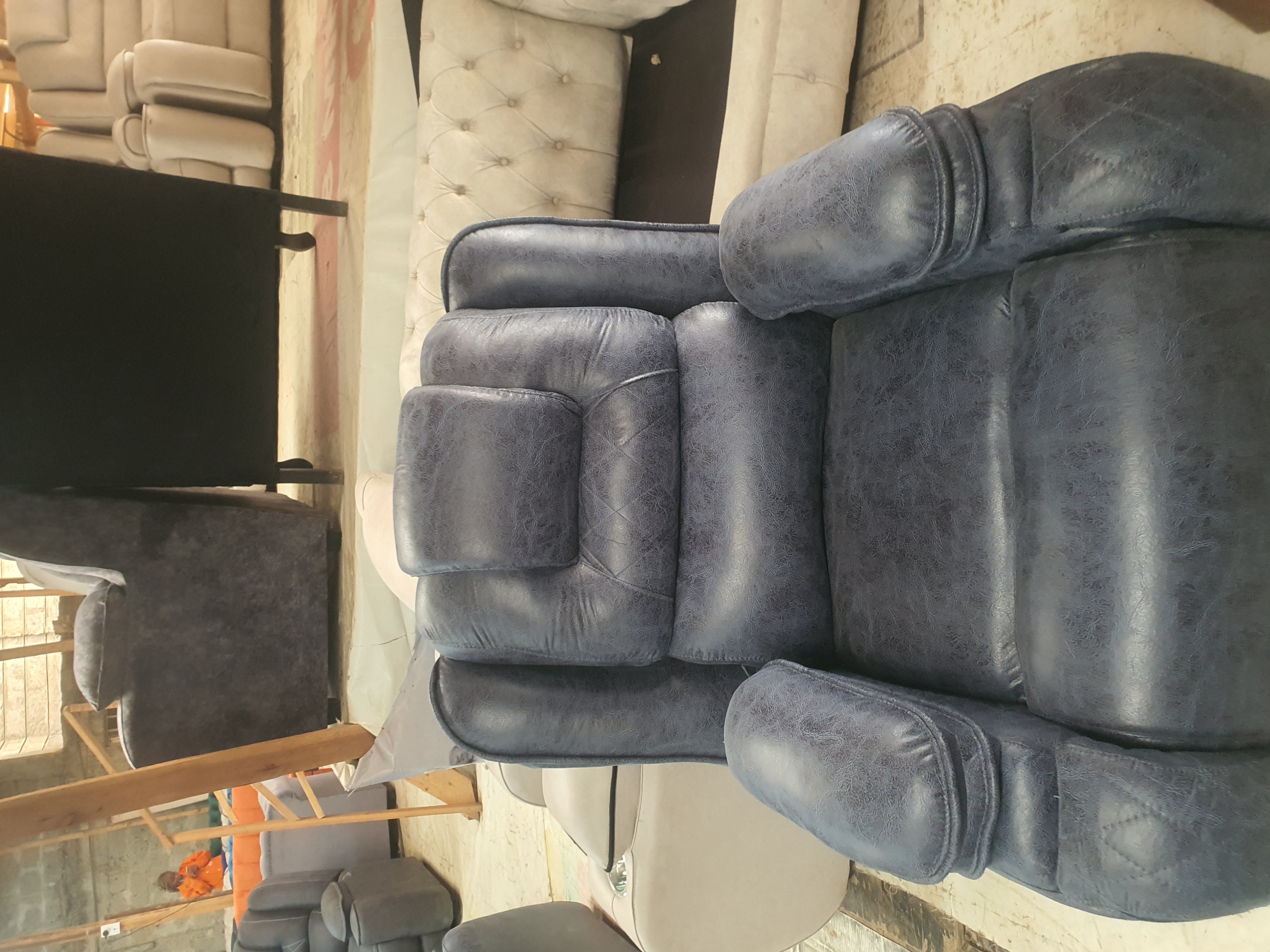Kimobo Classic Charcoal with Visible Cupholders Semi-Recliner Sofa